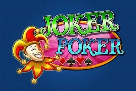 Live dealer blackjack table with multi-camera setup